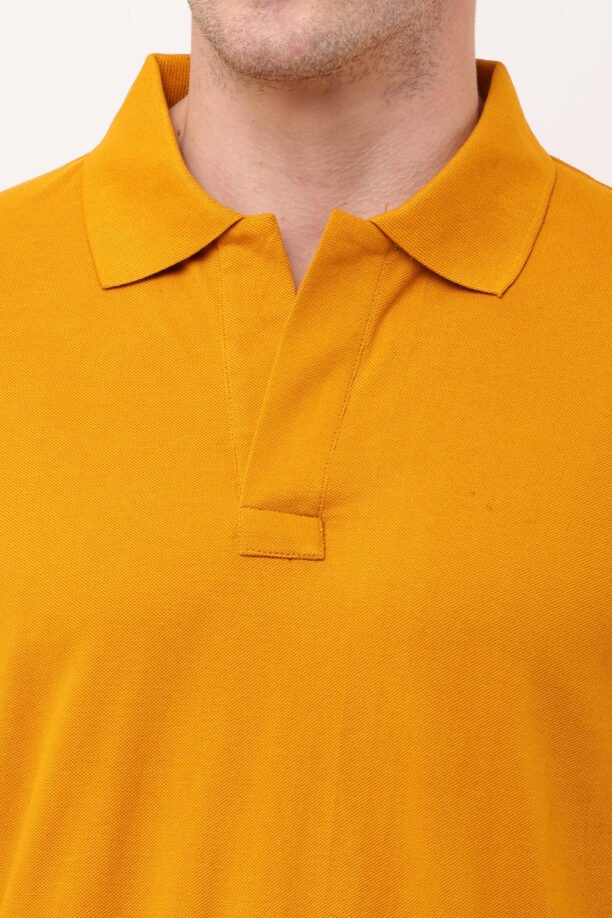 Men Yellow Solid Polo Neck T-shirt - Image 8