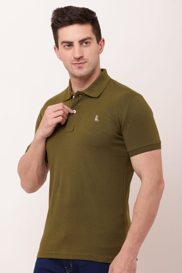 Men Green Solid Polo Neck T-shirt - Image 5