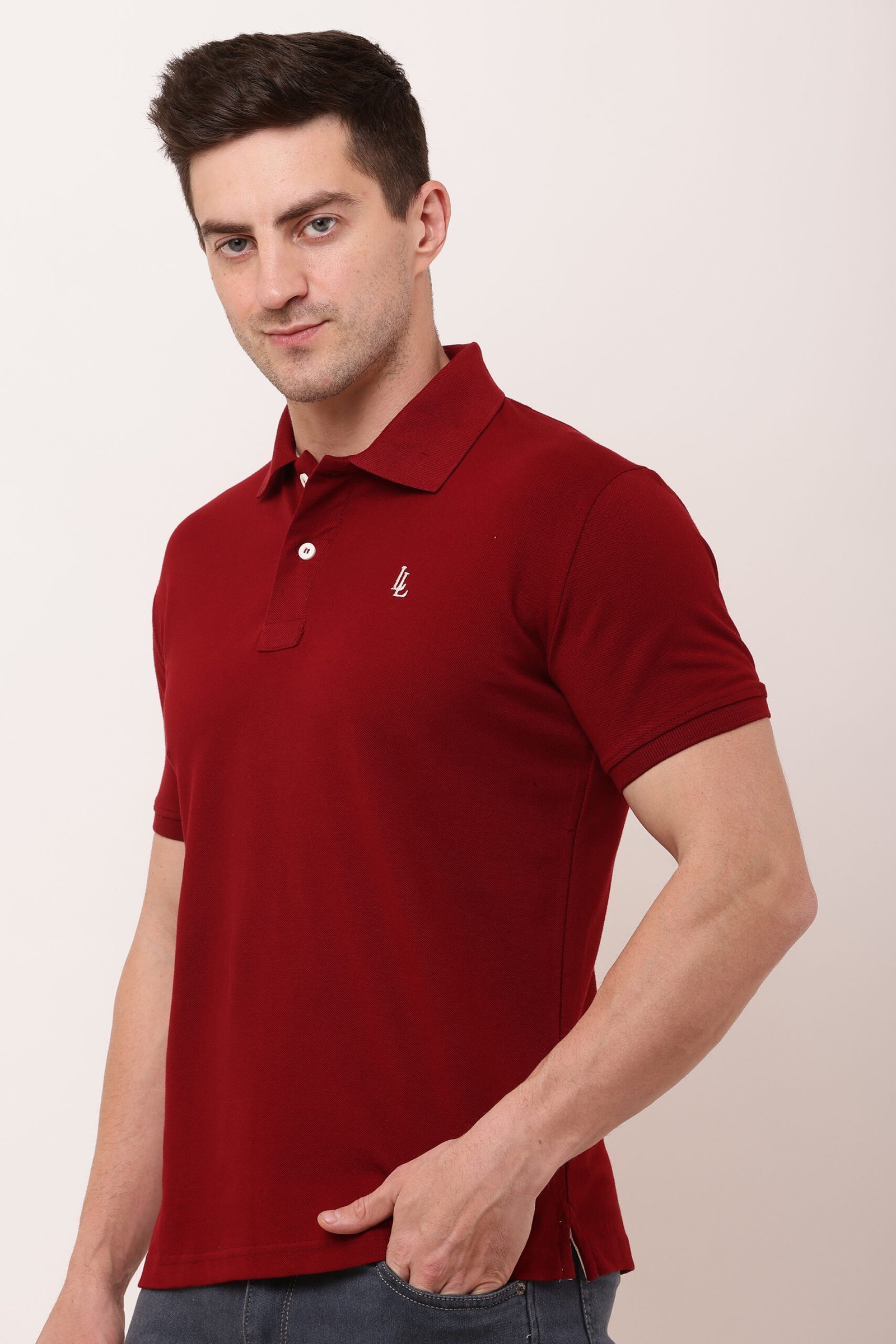 Men Maroon Solid Polo Neck T-shirt